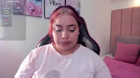 Snapshot of tatikanyx chatting on February 19, 5:09 pm tatikanyx online show from February 19, 5:09 pm