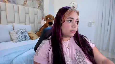 Snapshot of tatikanyx chatting on February 24, 12:25 pm tatikanyx online show from February 24, 12:25 pm