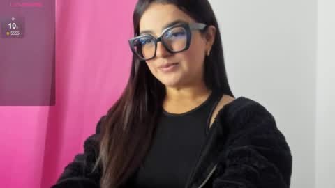 Tatiss online show from May 29, 2:53 am