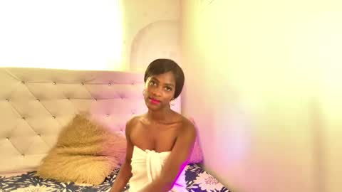 tatix online show from February 14, 1:08 pm