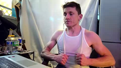 Snapshot of tatonkaboy chatting on February 19, 12:17 am tatonkaboy online show from February 19, 12:17 am