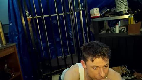 Snapshot of tatonkaboy chatting on March 3, 7:42 pm tatonkaboy online show from March 3, 7:42 pm