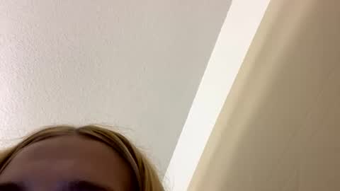 Snapshot of tattedlilmama chatting on July 12, 4:53 pm Tattedlilmama online show from July 12, 4:53 pm