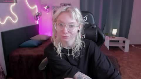 tattoo_artbaby online show from April 30, 1:45 am