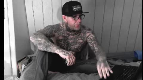 tattooedteaseme online show from April 10, 5:45 am