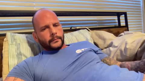 Snapshot of tattooman5555 chatting on November 13, 4:50 pm Tattooman online show from November 13, 4:50 pm