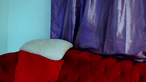 tattootemptress online show from January 11, 5:12 am