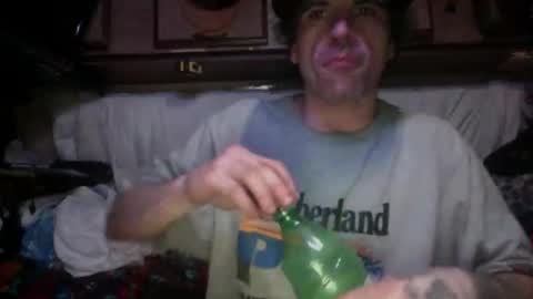 Snapshot of tattooyou2010 chatting on December 3, 10:57 am tattooyou2010 online show from December 3, 10:57 am