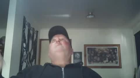 Snapshot of tattzsexy chatting on November 5, 10:43 pm tattzsexy online show from November 5, 10:43 pm