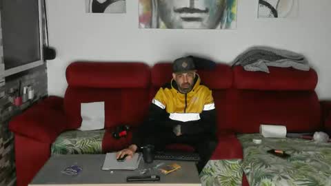 Snapshot of tatuadorhotxxx chatting on November 27, 5:53 am Tatuado20cm online show from November 27, 5:53 am