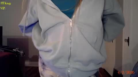 Snapshot of tatum__kahlo chatting on April 3, 1:36 am TATUM ALL MY LINKS online show from April 3, 1:36 am