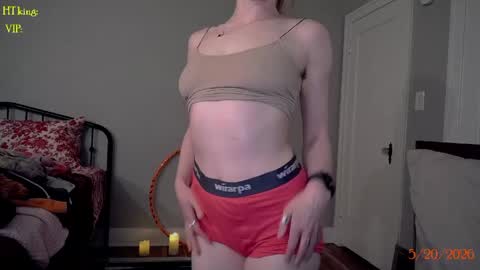 Snapshot of tatum__kahlo chatting on May 20, 10:49 pm TATUM ALL MY LINKS online show from May 20, 10:49 pm