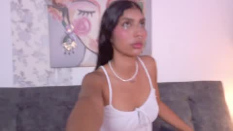 Taty Miller online show from April 4, 8:39 pm