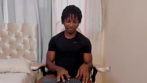 tau_montes online show from October 9, 8:07 pm