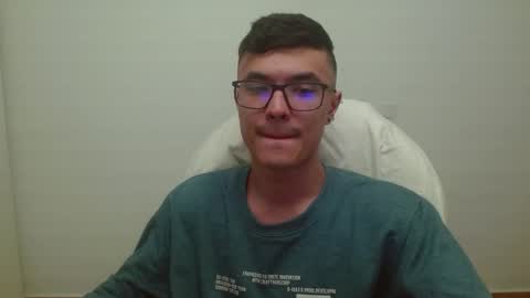 taurus4k online show from December 2, 1:14 am