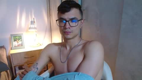 taurus4k online show from December 8, 6:33 am