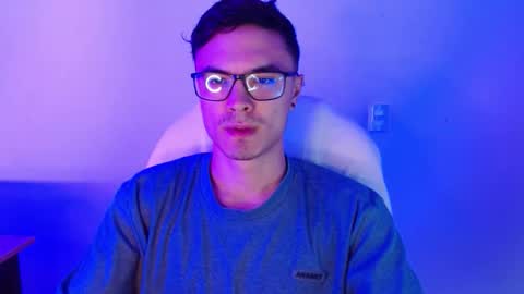 taurus4k online show from November 9, 12:31 am