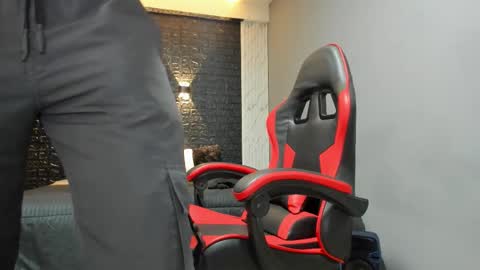  T A U R U S  online show from October 14, 11:44 am