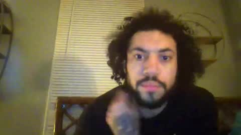 Snapshot of taurusbaeforever chatting on January 18, 2:59 am taurusbaeforever online show from January 18, 2:59 am