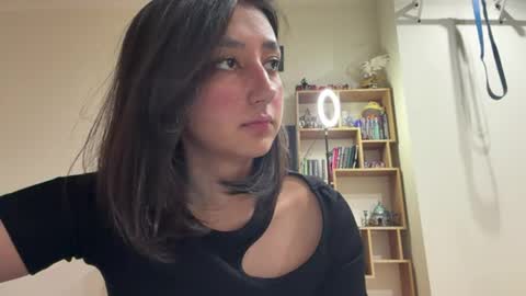 Snapshot of tawnyamartinek chatting on May 25, 7:14 am Riza online show from May 25, 7:14 am