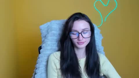 Snapshot of tayavibe chatting on December 4, 12:58 pm Taya online show from December 4, 12:58 pm