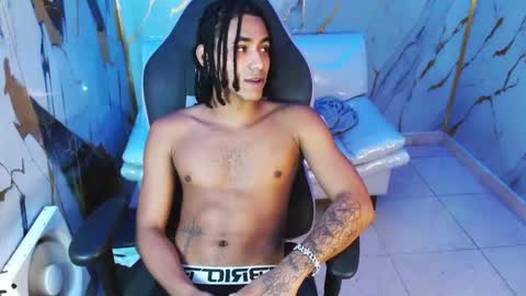 Taylor online show from March 12, 1:23 am