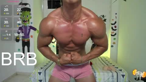 Snapshot of taylor_johnn chatting on June 4, 3:18 pm Penagos zz online show from June 4, 3:18 pm