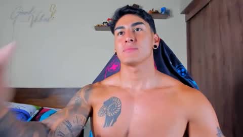 taylor_mclane1 online show from January 17, 1:49 pm