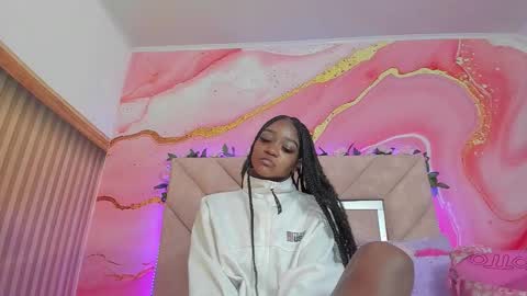 Snapshot of taylor_oriana_ chatting on October 14, 11:00 am Oriana online show from October 14, 11:00 am