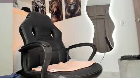 onlyfanstaylor wesley online show from November 10, 2:27 pm