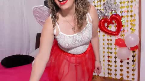 taylorhot72_ online show from February 15, 2:41 am