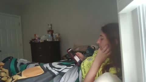 taylorslay online show from April 9, 7:08 pm