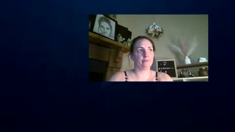 Snapshot of taylorsunshinexxx chatting on July 18, 9:18 pm Taylor Sunshine online show from July 18, 9:18 pm