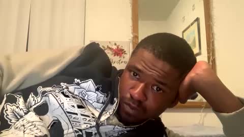 Snapshot of tazhardaway3435 chatting on January 8, 2:46 am tazhardaway3435 online show from January 8, 2:46 am