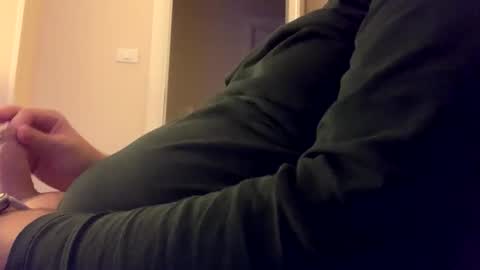 Tbest1986 online show from October 26, 9:53 pm