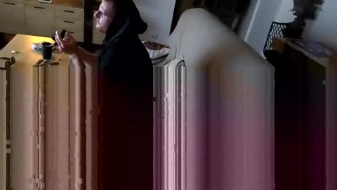 Snapshot of tchoop64 chatting on October 20, 1:50 am tchoop64 online show from October 20, 1:50 am