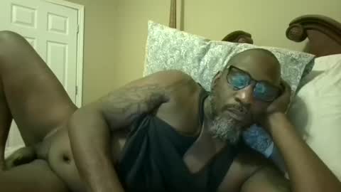 Snapshot of tchsul chatting on November 30, 10:19 am TOUCH online show from November 30, 10:19 am