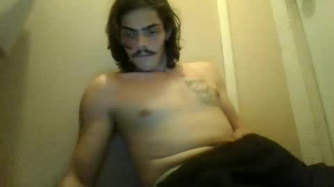 Snapshot of tcobble chatting on December 9, 11:58 am Brotatochip online show from December 9, 11:58 am