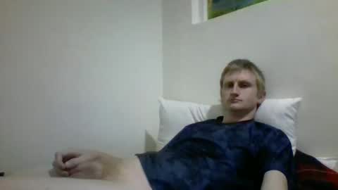 Snapshot of tcute0 chatting on February 28, 7:53 am tcute0 online show from February 28, 7:53 am