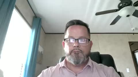 Snapshot of tdhawk87 chatting on May 4, 9:00 pm tdhawk87 online show from May 4, 9:00 pm