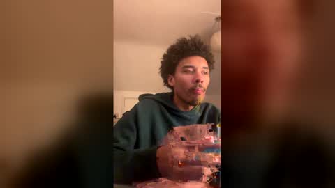 Snapshot of tdr1998 chatting on February 11, 3:28 pm tdr1998 online show from February 11, 3:28 pm