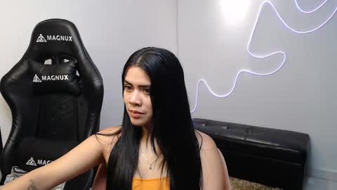 DYNAMITE DUO69 online show from December 30, 4:40 pm