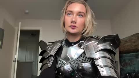 Snapshot of teamtragic chatting on October 26, 11:20 pm Katy online show from October 26, 11:20 pm