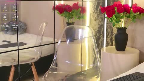 Snapshot of teasealicious chatting on November 7, 6:41 pm Bruna online show from November 7, 6:41 pm