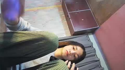 Snapshot of teasemebabi chatting on February 27, 12:49 pm Babi Karsh online show from February 27, 12:49 pm