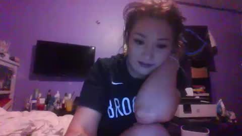 teashhopeless online show from December 4, 8:34 am