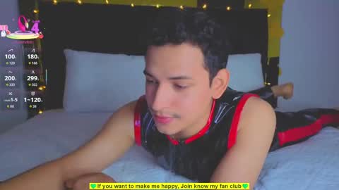Snapshot of teddy_cowboy chatting on October 8, 9:07 am Follow me on Twitter boys ryder and instagram teddyscoot 12 online show from October 8, 9:07 am