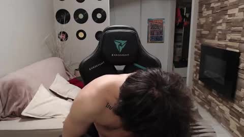 Teddy online show from November 22, 9:58 pm