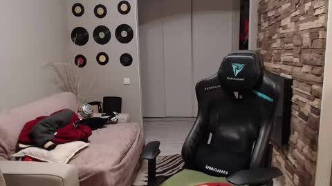 Teddy online show from November 29, 3:31 am