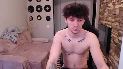 Teddy online show from April 1, 8:26 am